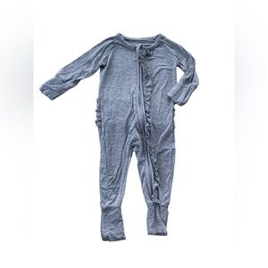 Little Sleepies Size Newborn Gray Bamboo Ruffle Zippy Pajamas Zip Sleeper